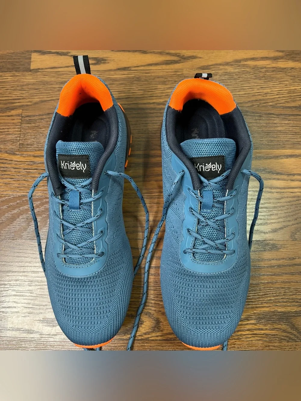 Kricely men trail
